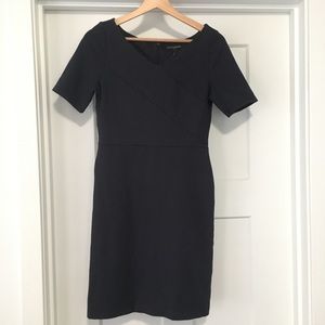 Banana Republic Short Sleeved Dress (size 2, navy)